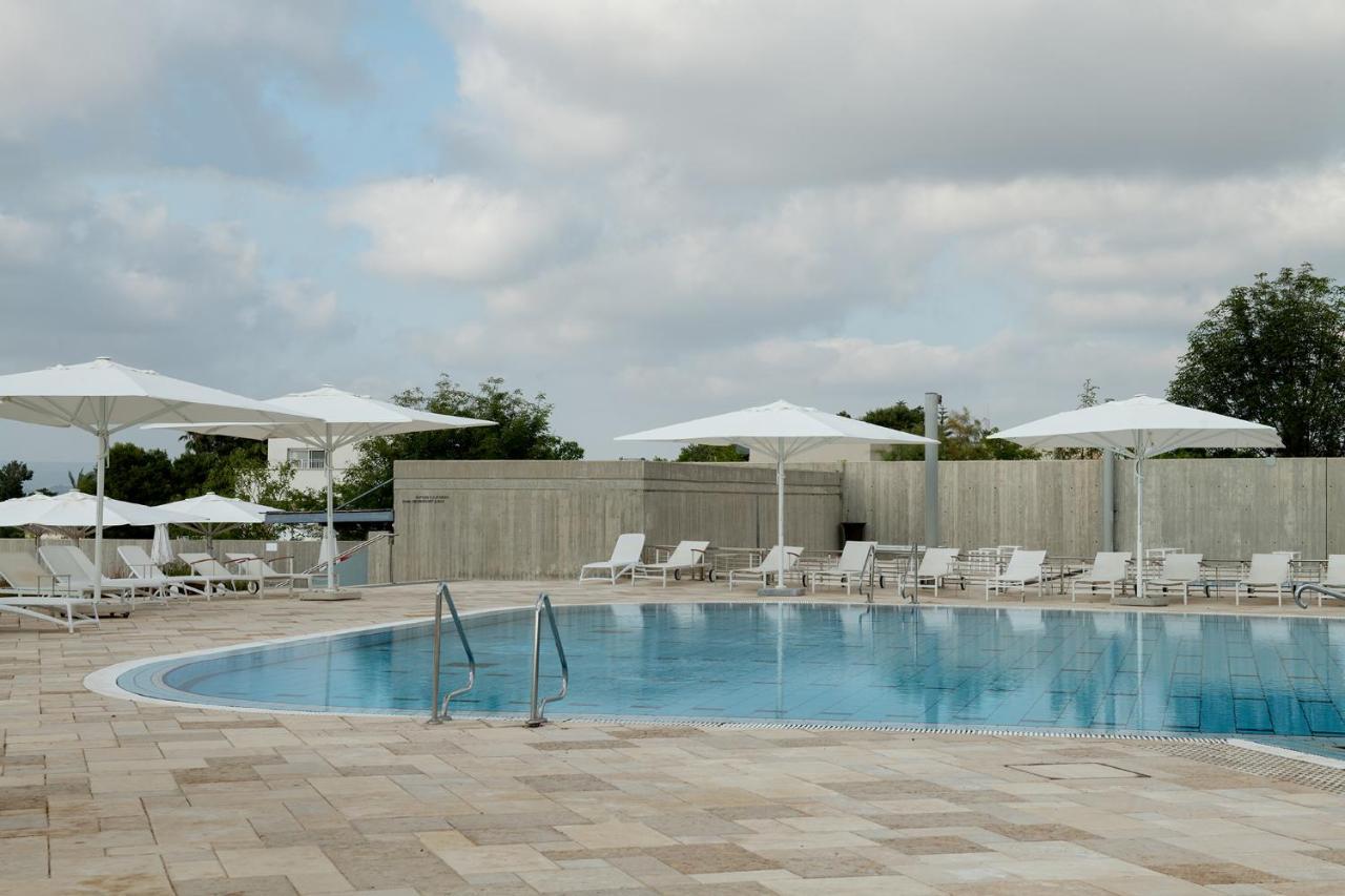 Elma Hotel And Art Complex Zikhron Ya'akov Esterno foto