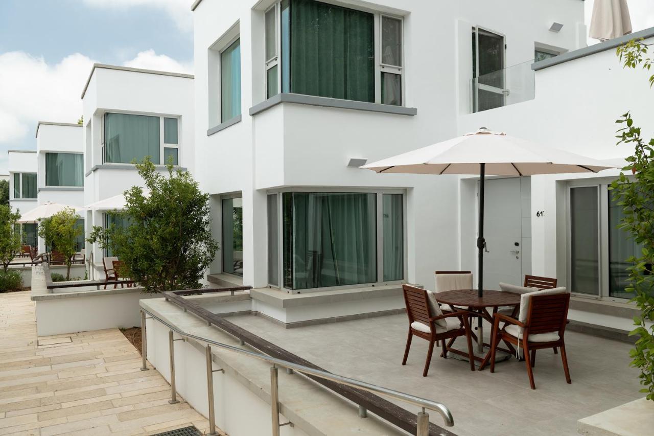 Elma Hotel And Art Complex Zikhron Ya'akov Esterno foto